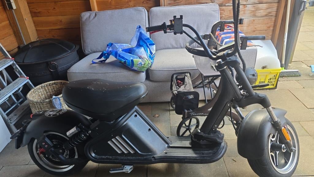 Mangosteen E-Chopper - Elektrische Scooter, Fietsen en Brommers, Ophalen