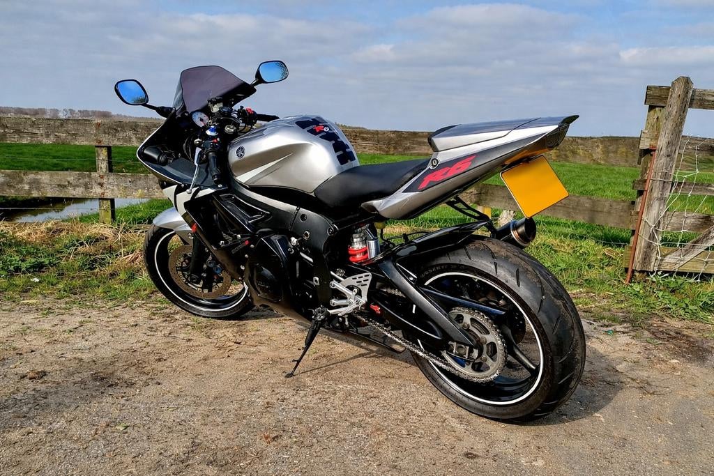 Schitterende Yamaha YZF-R6 (03/03), Sportuitlaat, 4 cilinders, Super Sport, Particulier