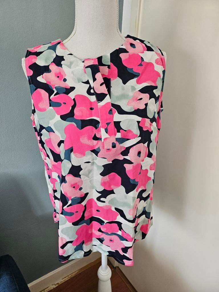 Mouwloze blouse met bloemenprint - Maat L, Maat 42/44 (L), Ophalen of Verzenden, Zo goed als nieuw, Roze