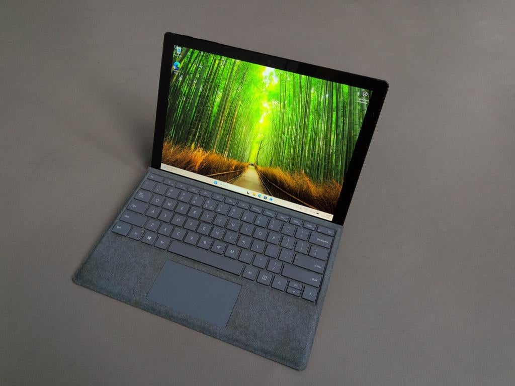 Microsoft Surface Pro 6 - i5 8 GB RAM 256 GB SSD, Gebruikt, 12 inch, Ophalen of Verzenden, Wi-Fi