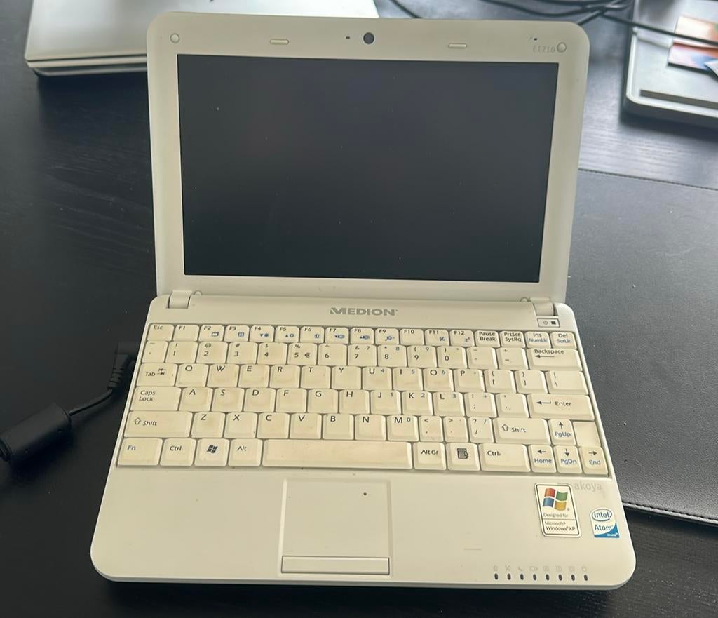 Medion akoya e1210, Gebruikt, Minder dan 4 GB, Qwerty, Minder dan 2 Ghz