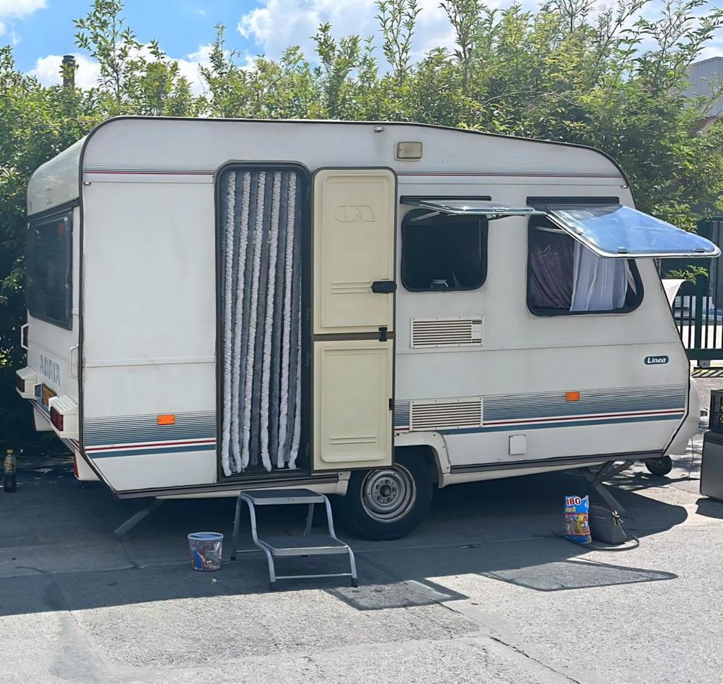 4 persoons caravan, Particulier, Treinzit, Luifel