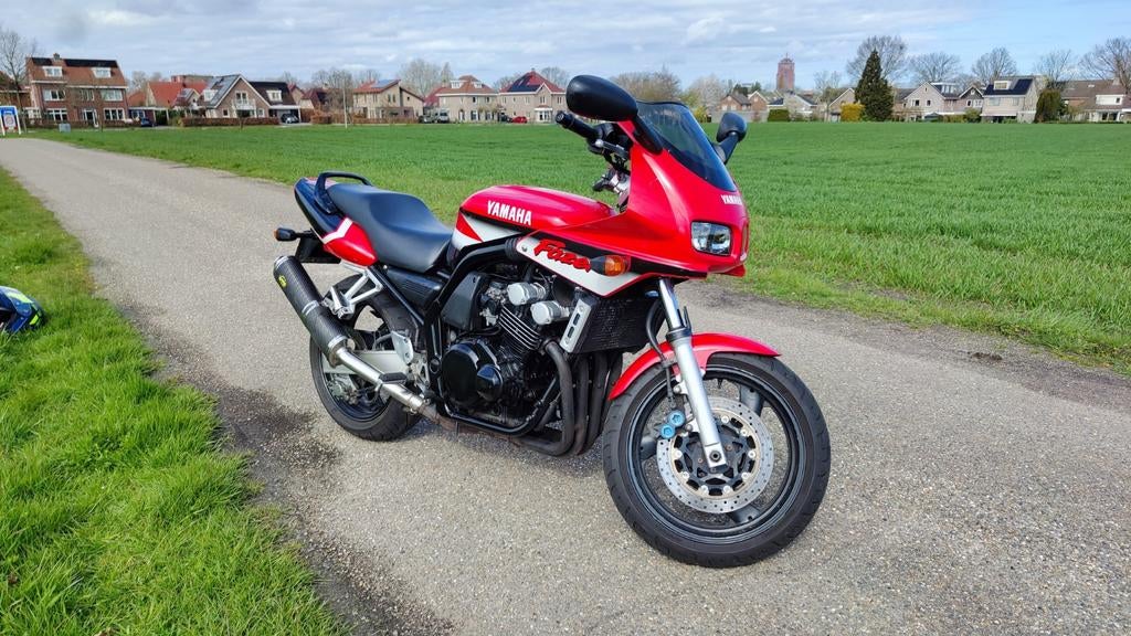 Yamaha FZS 600 Fazer uit 2002 - Goed onderhouden, Motoren, Motoren | Yamaha, Particulier, Toermotor