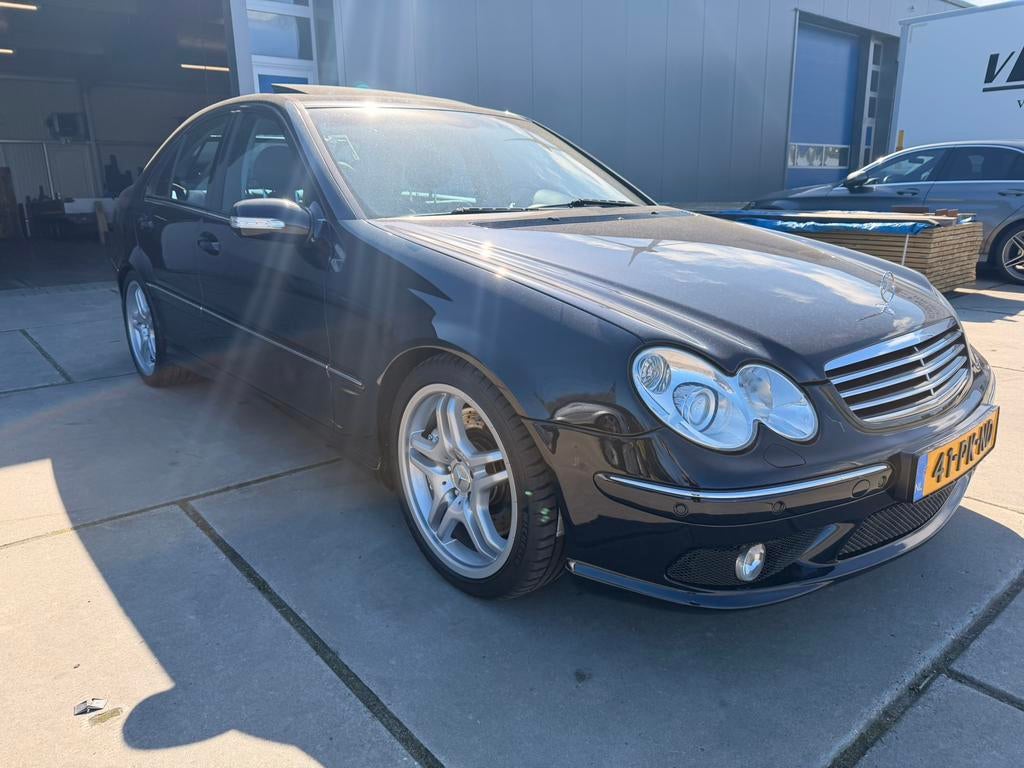 Mercedes-Benz C-Klasse 5.4 C55 AMG Sedan AUT 2004 Zwart, Automaat, Achterwielaandrijving, Zwart, Origineel Nederlands