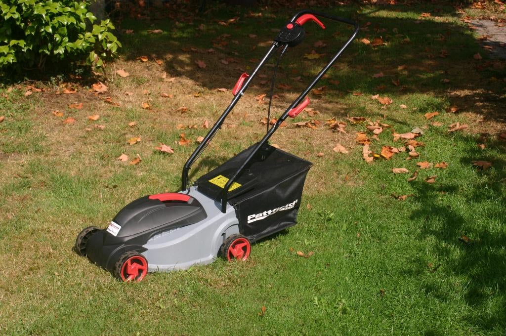 Grasmaaier, Cirkelmaaier, Gebruikt, Elektrische grasmaaier, Opvangzak