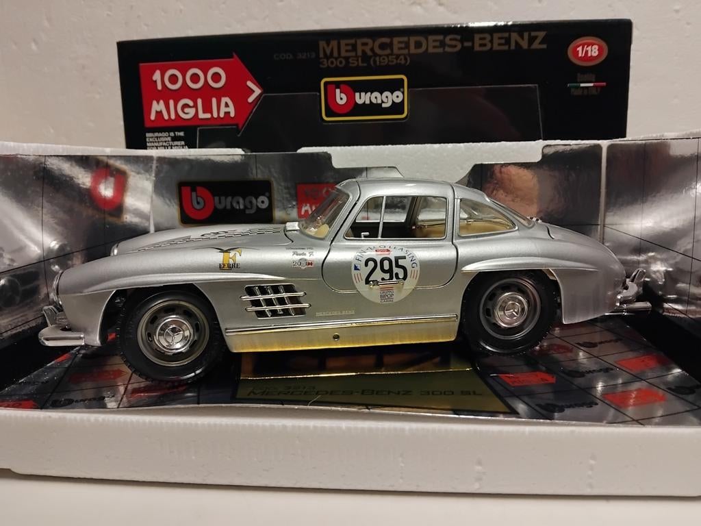 Mercedes Benz 300 SL Gullwing Mille Miglia Bburago 1:18 KRD, Ophalen of Verzenden, Zo goed als nieuw, Auto, Overige merken