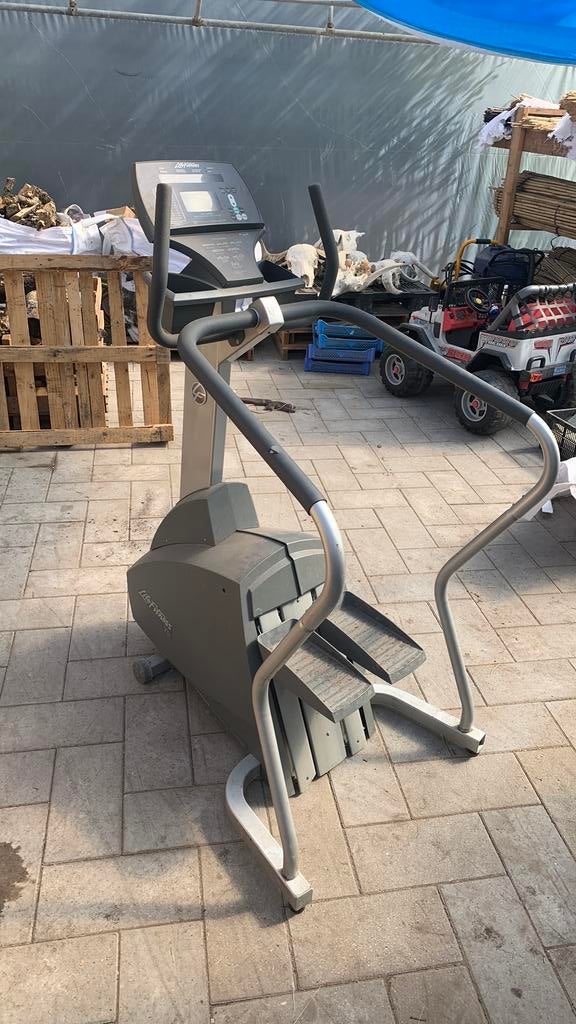 Traploper, Ophalen, Zo goed als nieuw, Benen, Overige typen