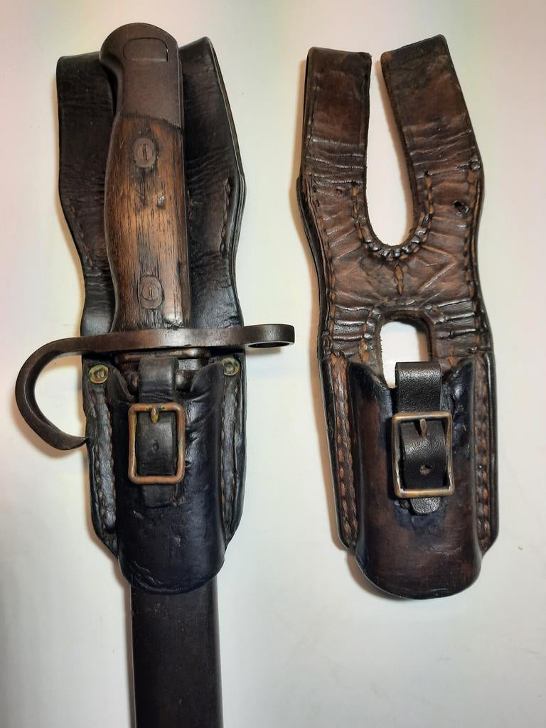 Japanse arisaka bajonet hanger frog, Verzenden, Landmacht, Azië, Mes of Dolk