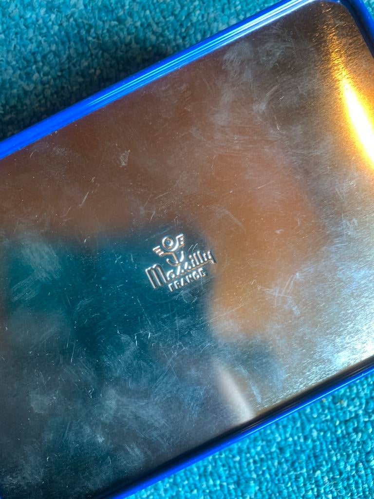 Vintage Massilly blik crêpes - Blauw met zonnedesign, Verzamelen, Ophalen of Verzenden, Gebruikt, Koek(jes), Overige merken