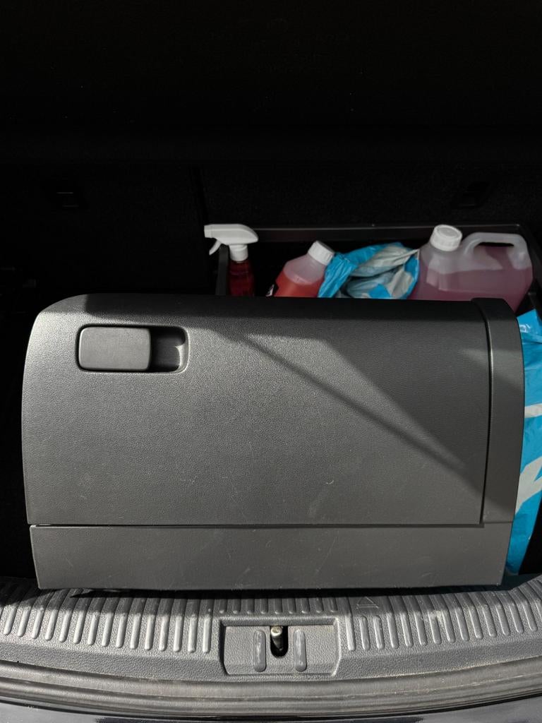 Vw polo 6R dashboardkastje, Ophalen