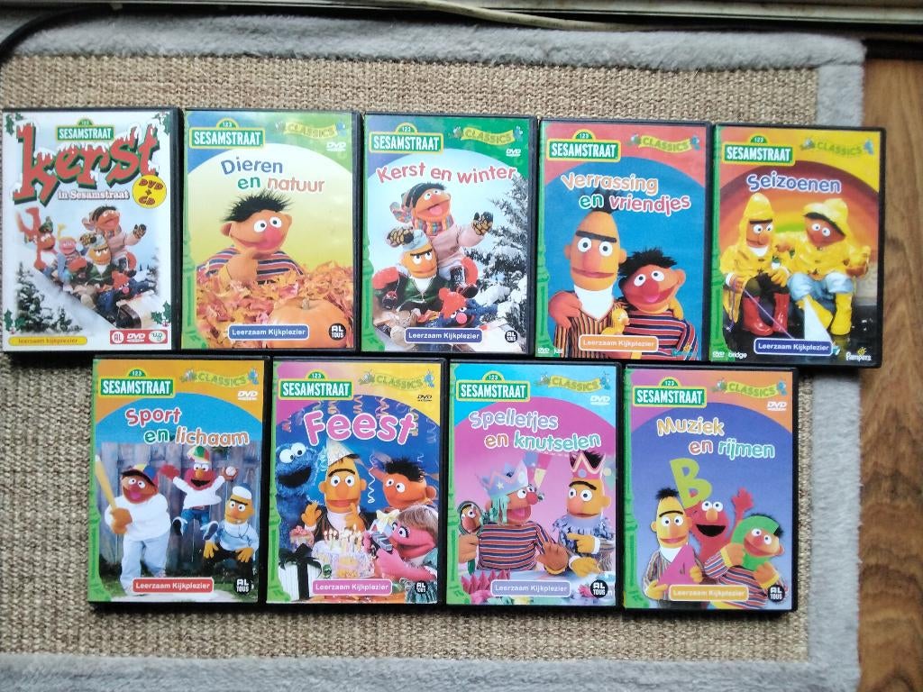 Sesamstraat 9 dvds, origineel, Alle leeftijden, Boxset, Ophalen of Verzenden, Zo goed als nieuw