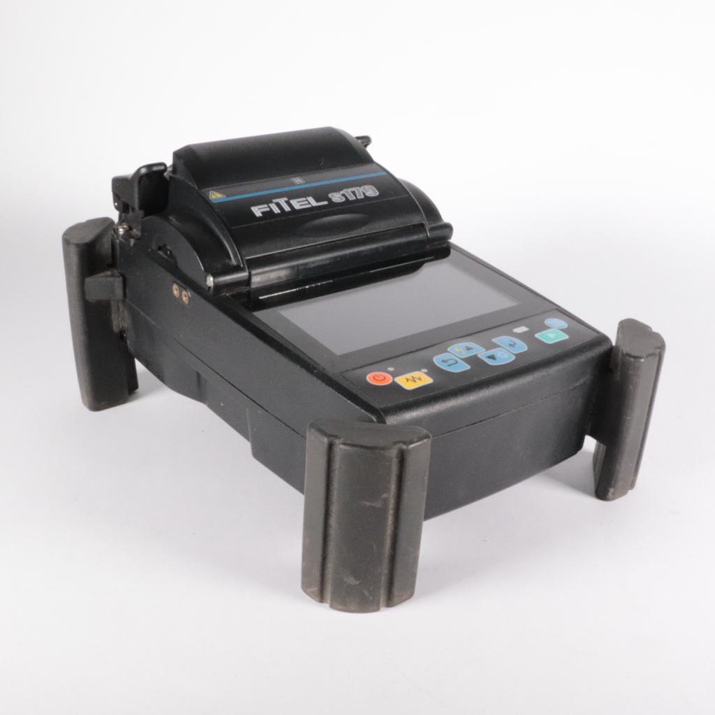 Fitel S179 Furukawa Glasvezel apparaat -  Incl. Garantie, Flex Ltd., Gebruikt, https://flex.com/contact-us, Nobelstraat 10, 5807 GA Oostrum LB, Limburg, Nederland