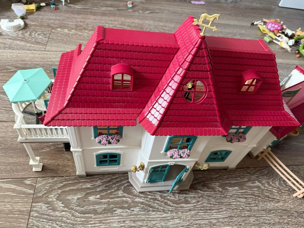 Schleich huis met stallen, Ophalen, Zo goed als nieuw
