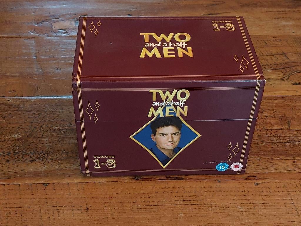 Two and a half Men dvd 1-8 Compleet, Cd's en Dvd's, Dvd's | Tv en Series, Alle leeftijden, Ophalen of Verzenden, Zo goed als nieuw
