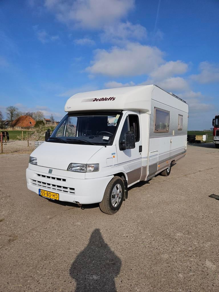 Dethleffs camper, fiat ducato, Caravans en Kamperen, Campers, Ringverwarming, Fiat, Achteruitrijcamera, Fietsendrager