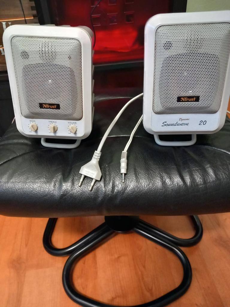 Trust Soundwave 20 Boxjes - Compacte 2.0 Luidsprekerset, Computers en Software, Pc speakers, Gebruikt, Audiokanaal 2.0, Ophalen