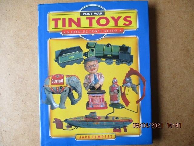 adv0860 tin toys a collectors guide, Ophalen, Gebruikt