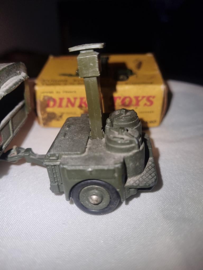 DINKY TOY  NR 823 CUISINEMARION, Hobby en Vrije tijd, Modelauto's | 1:43, Ophalen of Verzenden, Gebruikt, Auto, Dinky Toys
