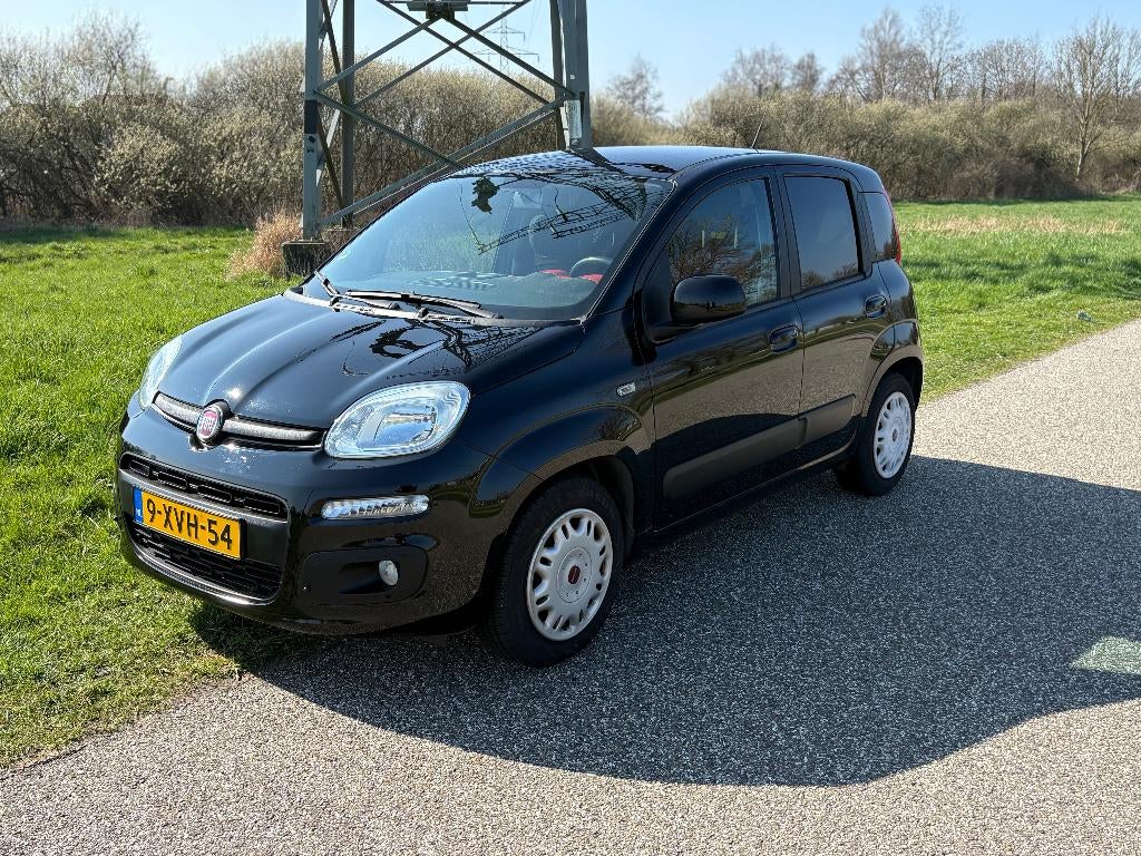 Fiat Panda 0.9 Twinair 44KW 2014 Zwart, Auto's, Voorwielaandrijving, Stof, 31 €/maand, Panda
