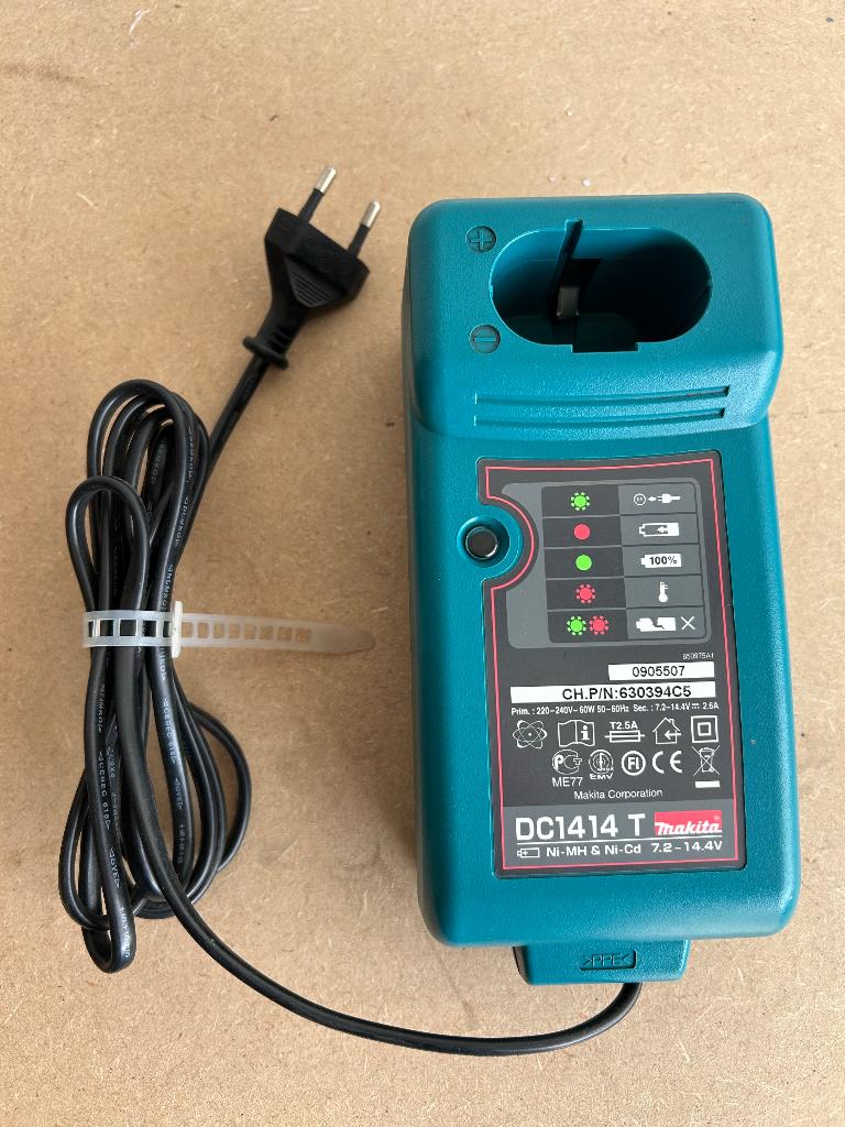 Makita acculader  DC1414T, Ophalen of Verzenden, Nieuw