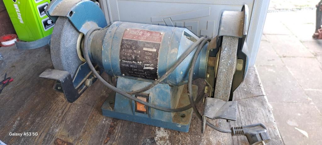 Slijpmachine, Ophalen, Gebruikt, Minder dan 700 watt, Werkbankslijpmachine