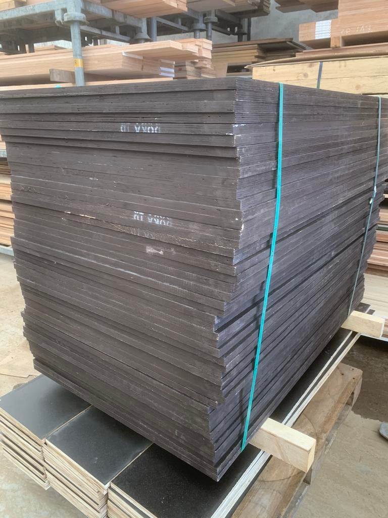 Betonmultiplex plaat /stroken, Ophalen, Betonplex