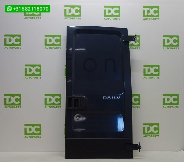 Iveco Daily ('99-'14) Achterdeur rechts dicht donkergrijs H1, Gebruikt, Deur, Iveco, Achter