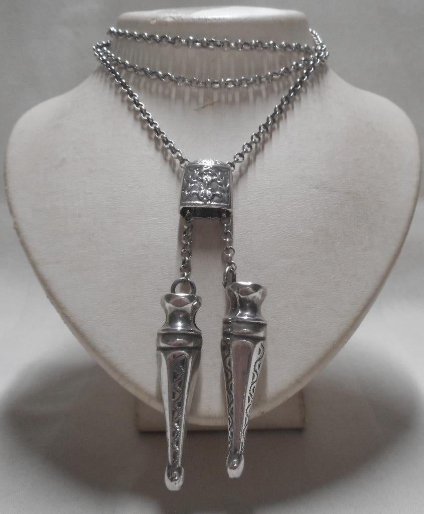 Zilveren jasseron met breidoppen jaren 60 nr.2222, Met hanger, Verzenden, Zo goed als nieuw, Zilver