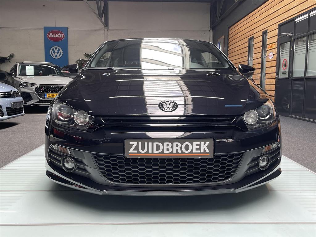 Volkswagen Scirocco 1.4 TSI R-Line Match BlueMotion, Gebruikt, 4 cilinders, 1290 kg, Origineel Nederlands