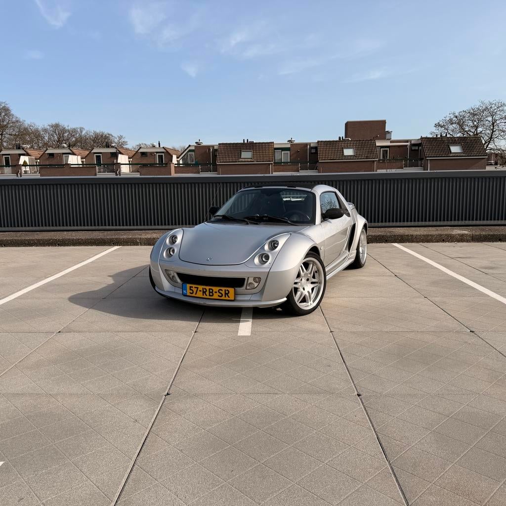Smart Roadster 0.7 Brabus AUT 2005 Grijs, Auto's, Automaat, Achterwielaandrijving, Zwart, Lederen bekleding