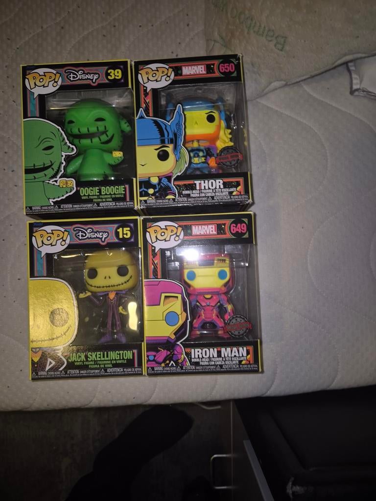 Black Light Funko Pops, Ophalen of Verzenden, Zo goed als nieuw