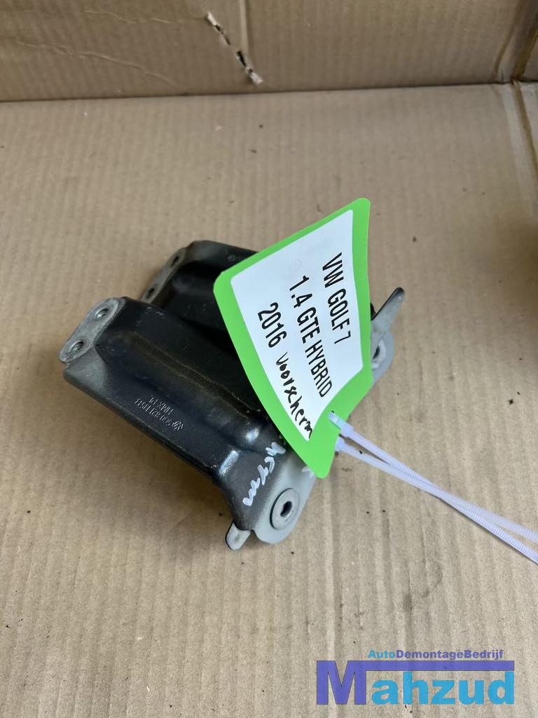 VW GOLF 7 GTE Voorscherm steun set links rechts 2012-2021, Gebruikt, Volkswagen, Volkswagen AG, Voor