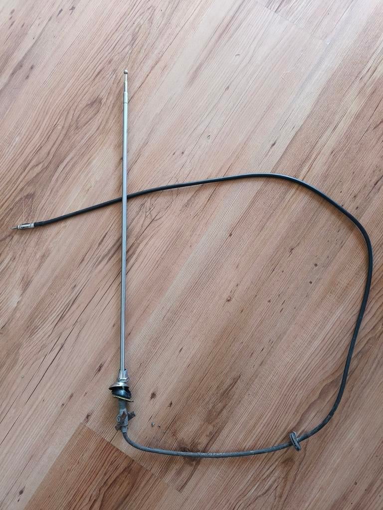 Universele auto antenne met kabel, Auto diversen, Auto-accessoires, Ophalen of Verzenden, Gebruikt