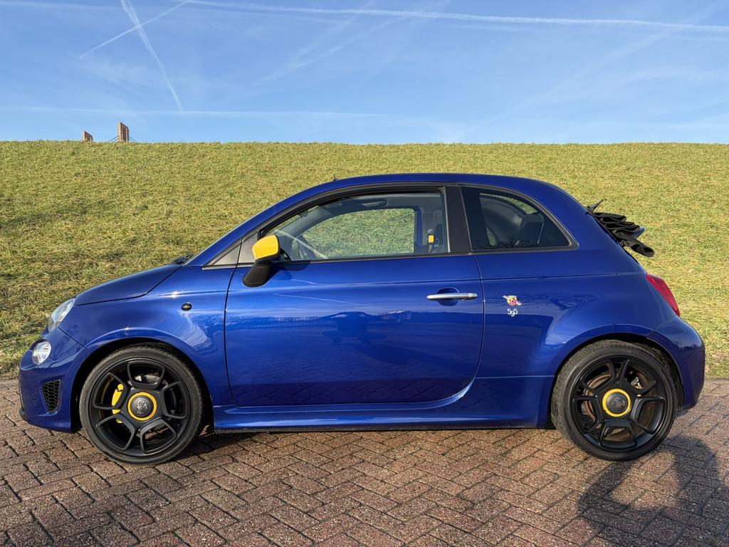Fiat Abarth 595 Cabrio 1.4 T-Jet Pista Dealeronderhouden | W, Voorwielaandrijving, 12 maanden, Stof, Gebruikt