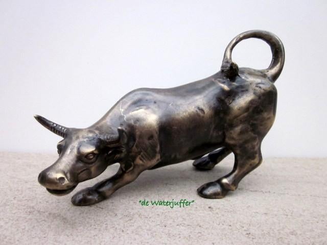 094* Bronzen wallstreet bull (Boven €75 geen verzendkosten), Ophalen of Verzenden, Nieuw, Overige materialen, Dierenbeeld