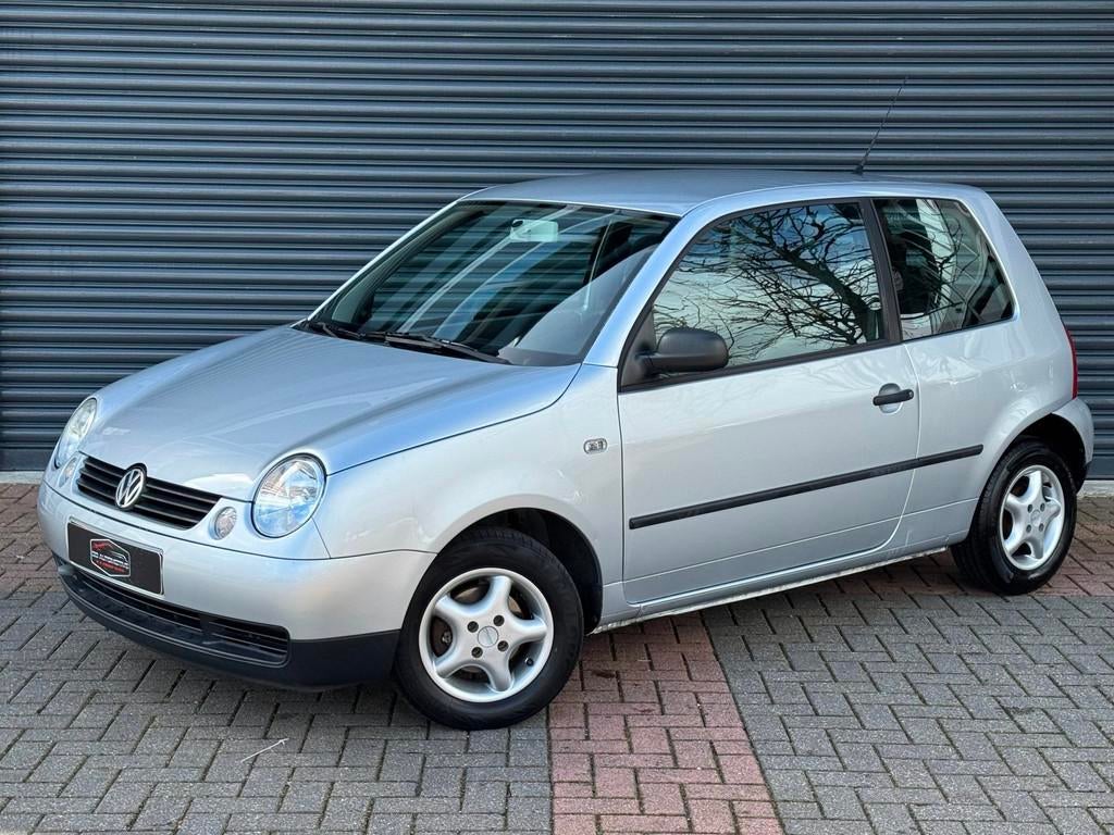 Volkswagen Lupo 1.4-16V Comfortline Automaat | Nwe APK | Ele, 4 cilinders, 4 stoelen, Bedrijf, 75 pk