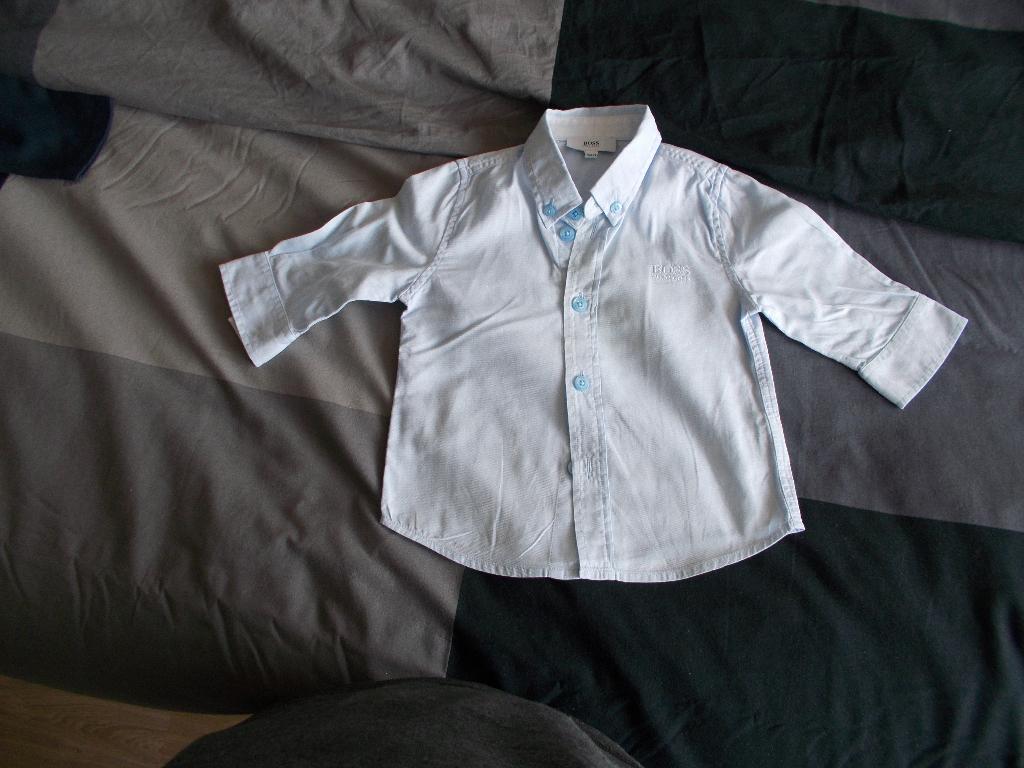 Hugo Boss bloesje maat 74, Kinderen en Baby's, Ophalen of Verzenden, Zo goed als nieuw, Overhemdje of Bloesje, Hugo Boss