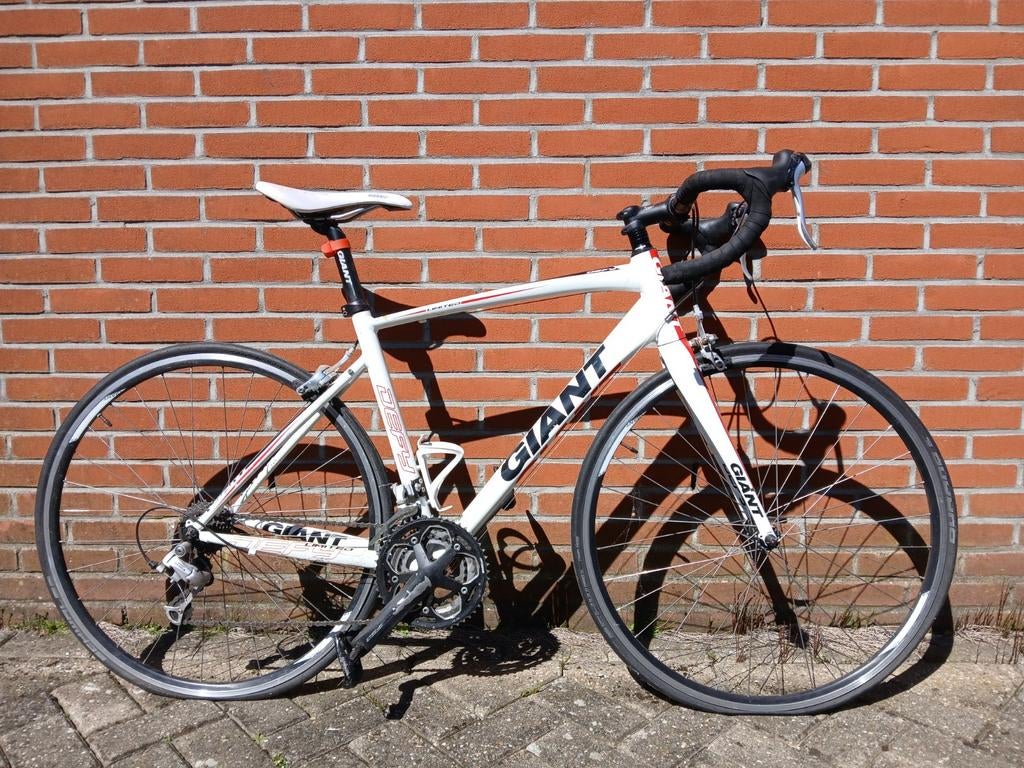 Giant Defy size M, Fietsen en Brommers, Ophalen, Gebruikt, Aluminium, Giant