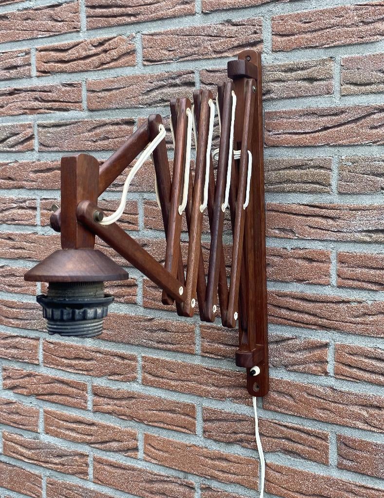 Leuke Retro Schaarlamp - vintage teak hout mid century, Huis en Inrichting, Lampen | Wandlampen, Ophalen of Verzenden, Gebruikt