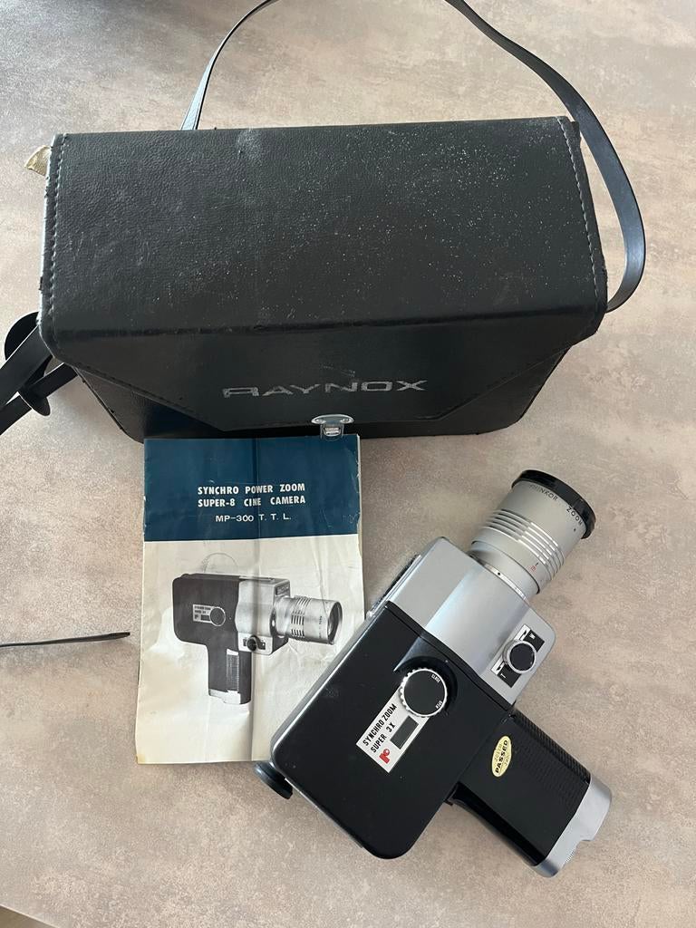 Raynox Synchro Power Zoom Super-8 Camera, Ophalen, 8mm, Camera