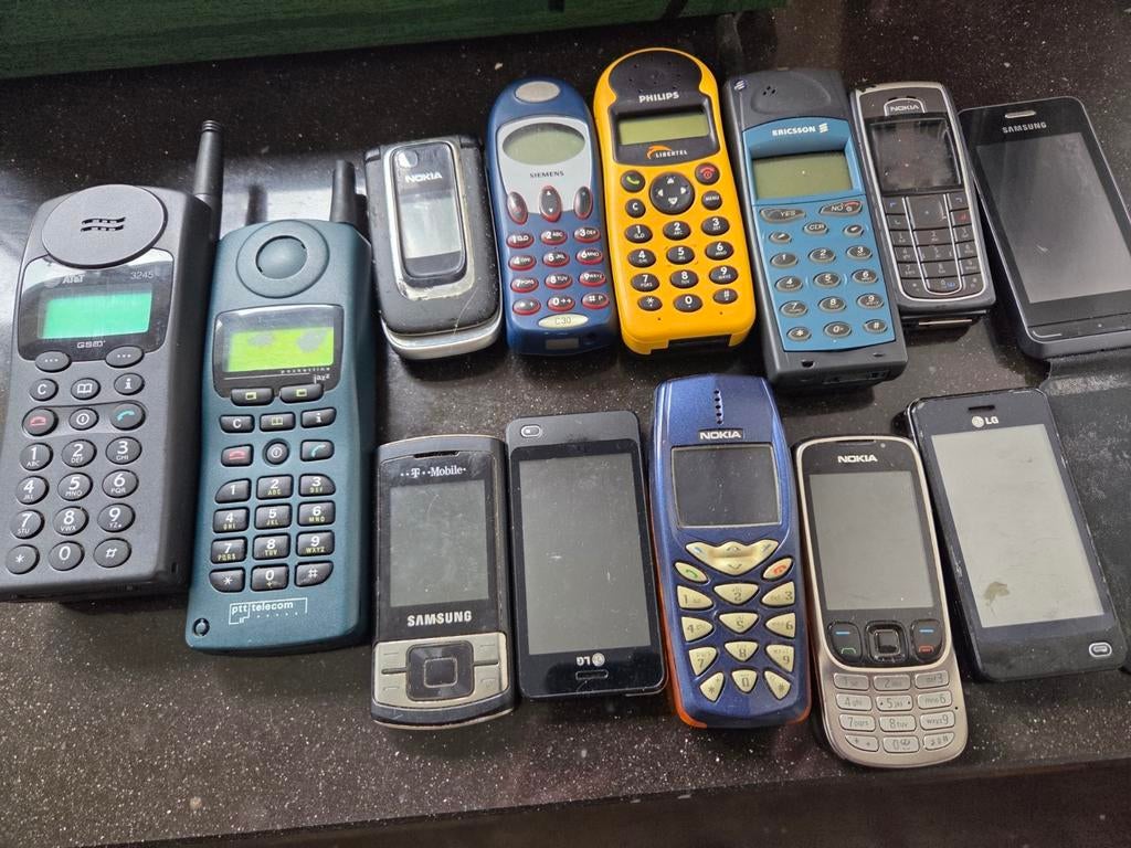 Verzameling mobieltjes, Ophalen of Verzenden