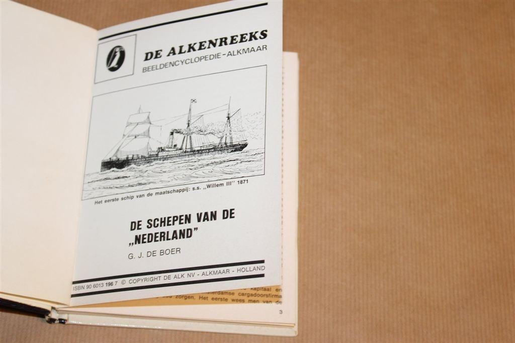 De Schepen van de 'Nederland' — 100 Jaar Scheepvaart 1970, Ophalen of Verzenden, Gelezen