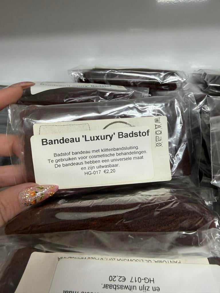 Schoonheidsspecialiste diverse bijna GRATIS, Ophalen of Verzenden