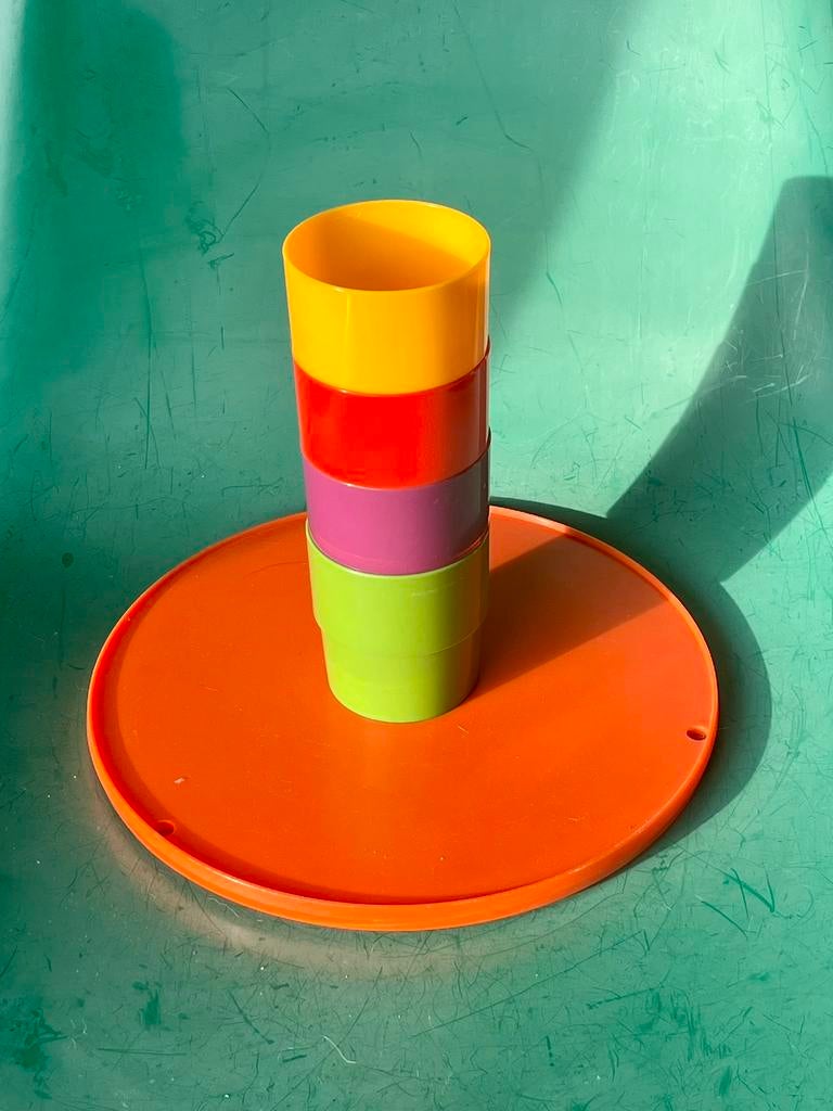 Retro kunststof bekers gekleurd Fleuril maatbekers, Verzamelen, Retro, Ophalen of Verzenden, Huis en Inrichting