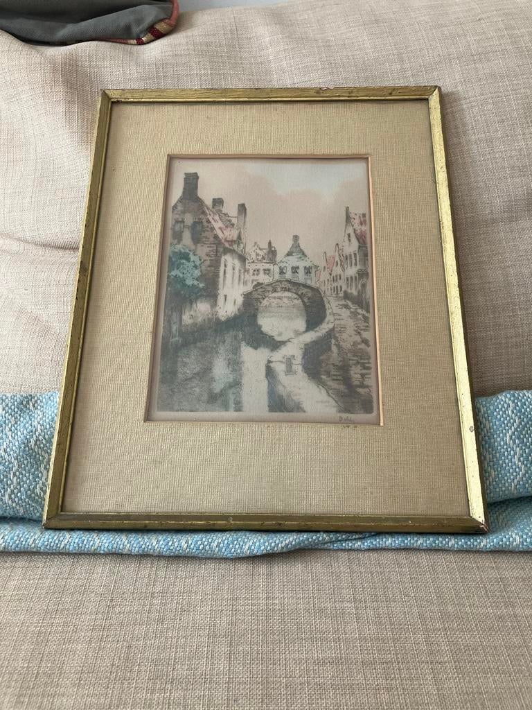 Oude ets van een stadsgezicht met brug en gracht, Ophalen, Ets, Stadsgezicht, Gesigneerd