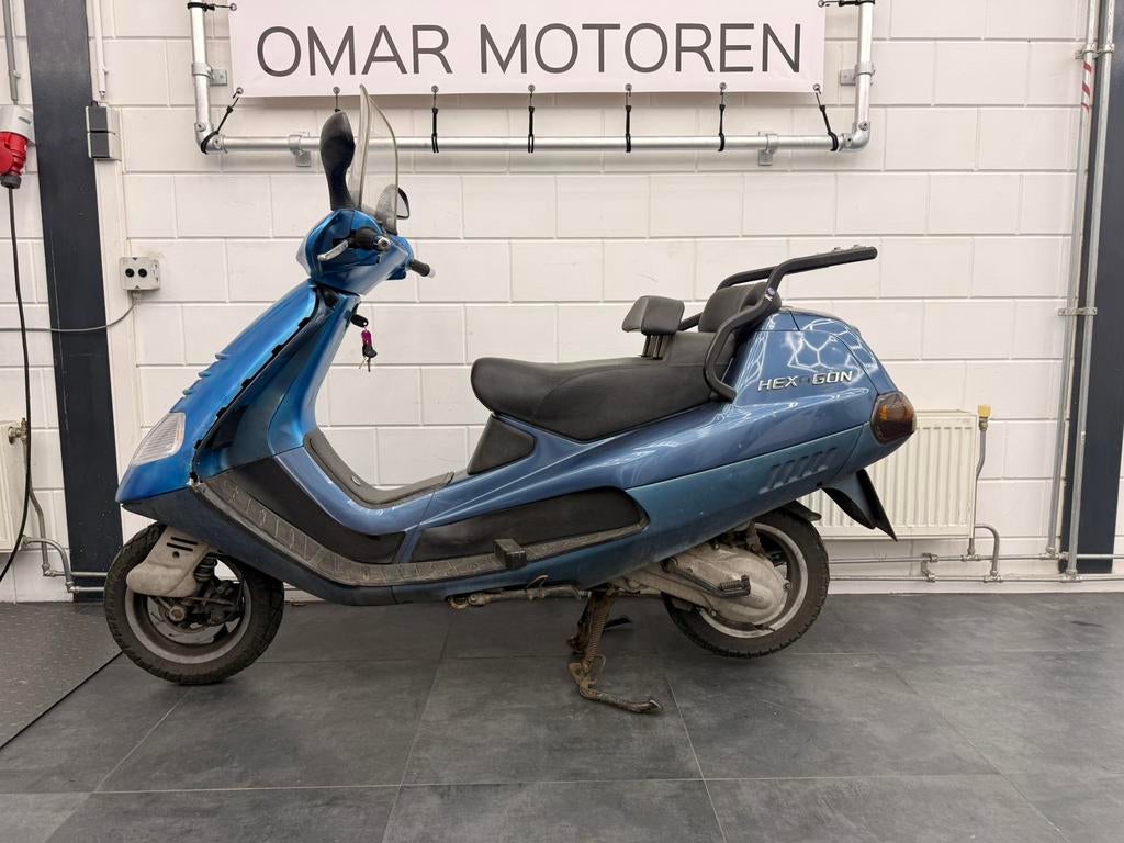 🚀Piaggio Hexagon 125cc 180cc 🚀