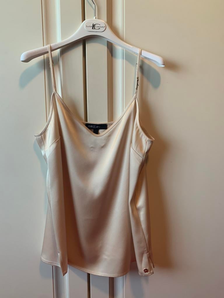 Top van Marc Cain maat 4 crème kleurig, Maat 38/40 (M), Beige, Ophalen of Verzenden, Zo goed als nieuw
