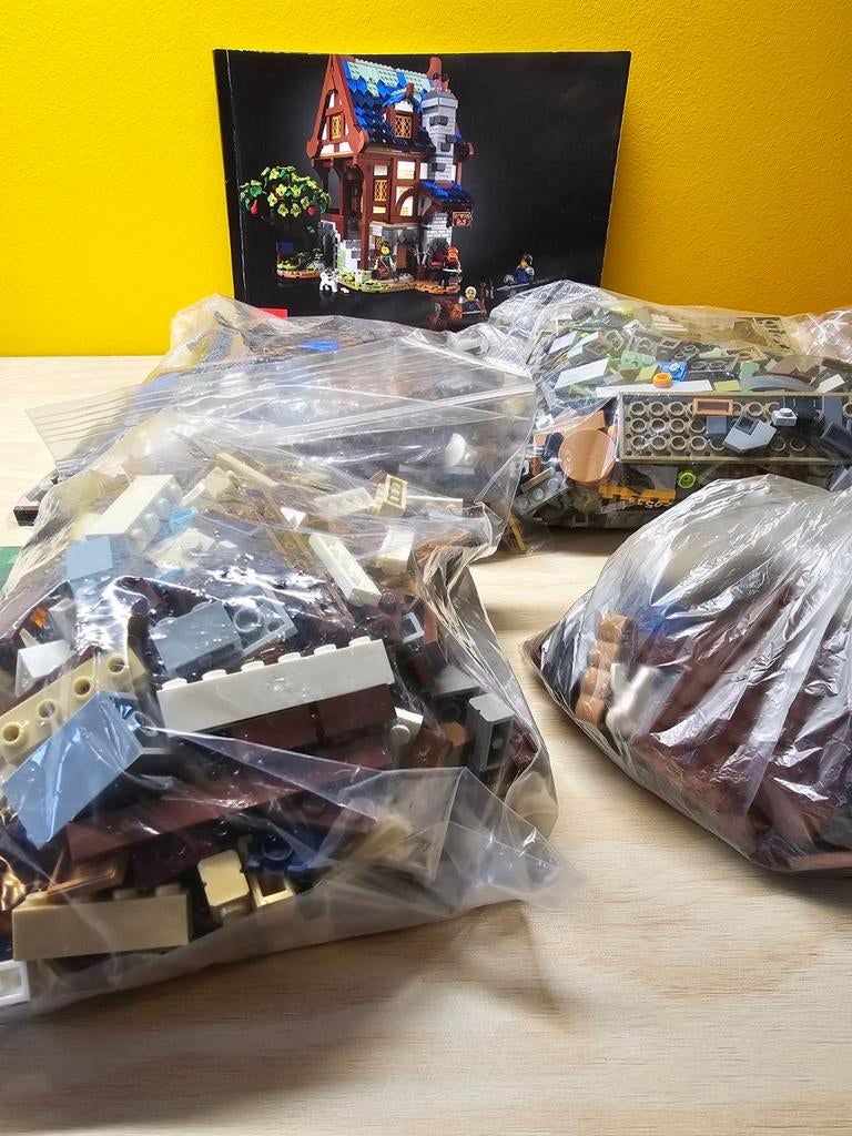 Lego set 21325, Ophalen, Zo goed als nieuw, Complete set, Lego