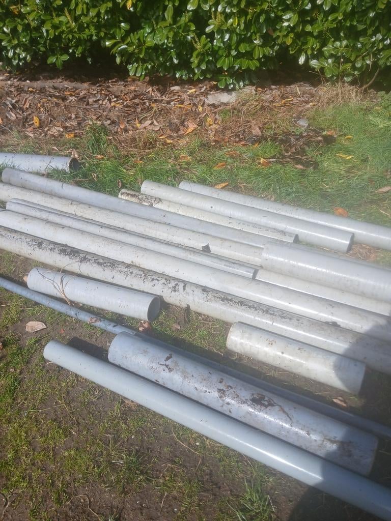 Gratis PVC leidingen, diverse afmetingen, Gebruikt, Pvc, 2 tot 4 meter, Ophalen of Verzenden