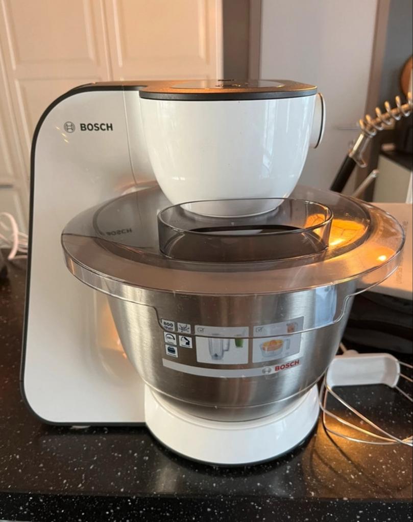 Bosch MUM50123 Keukenmachine, Witgoed en Apparatuur, Keukenmixers, Ophalen of Verzenden, Gebruikt, 3 snelheden of meer